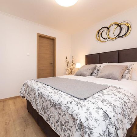 Apartment Miko Sveti Ivan Dobrinjski المظهر الخارجي الصورة