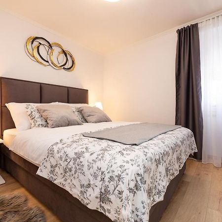 Apartment Miko Sveti Ivan Dobrinjski المظهر الخارجي الصورة