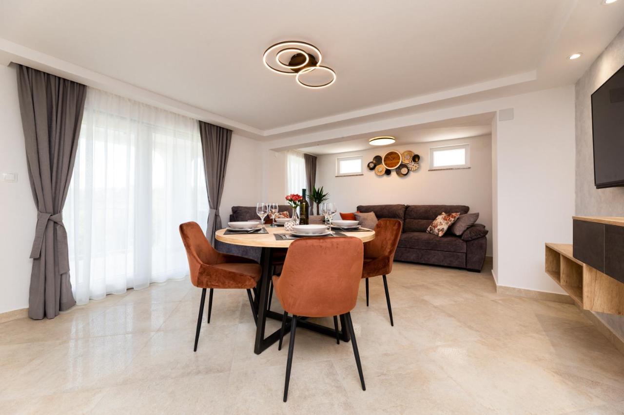 Apartment Miko Sveti Ivan Dobrinjski المظهر الخارجي الصورة