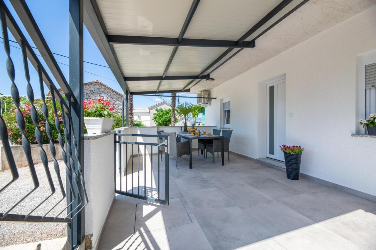 Apartment Miko Sveti Ivan Dobrinjski المظهر الخارجي الصورة