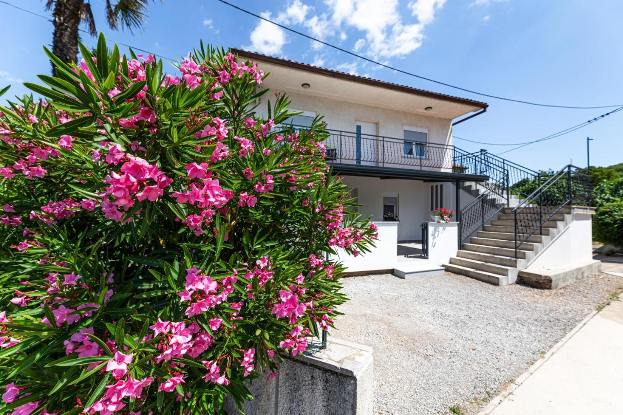 Apartment Miko Sveti Ivan Dobrinjski المظهر الخارجي الصورة